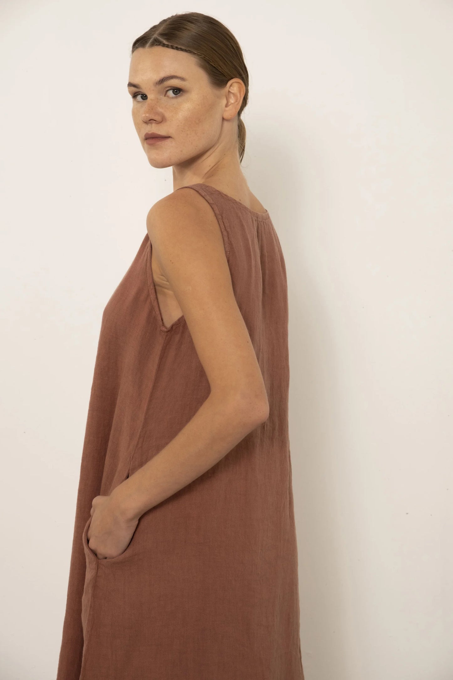 Linen Sleeveless Dress Dry Rose color