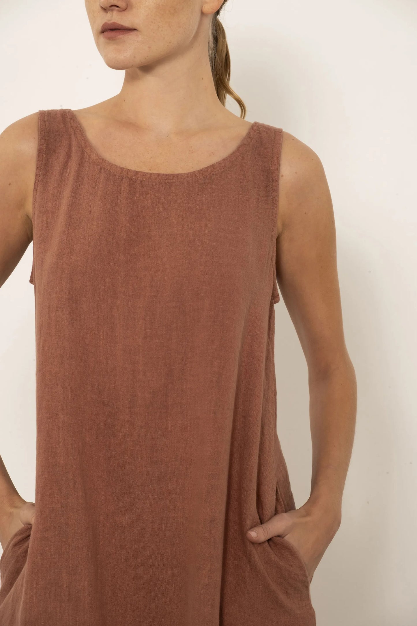 Linen Sleeveless Dress Dry Rose color