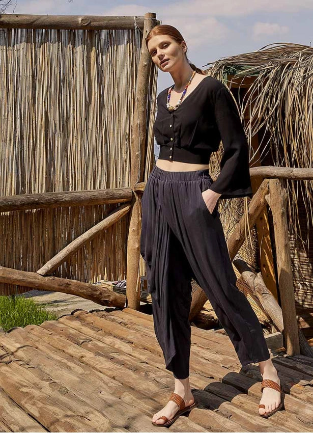 Front Detail Elastic Waist Loose Pants - Black