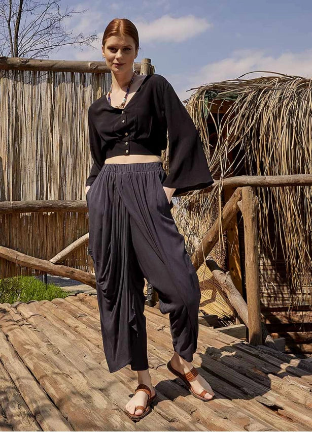 Front Detail Elastic Waist Loose Pants - Black