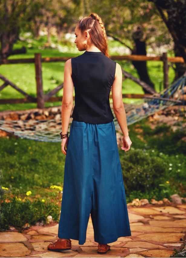Sleeveless Black Boho Shirt