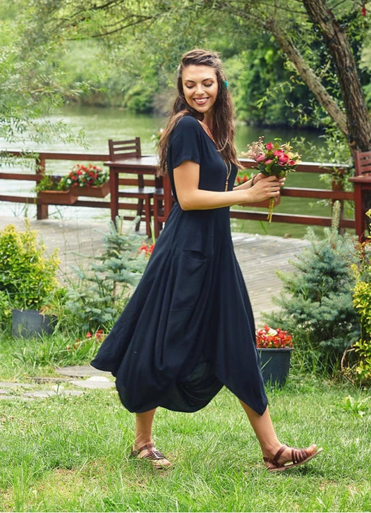 Bohemian Style Pocket Half Sleeve Long Black Dress