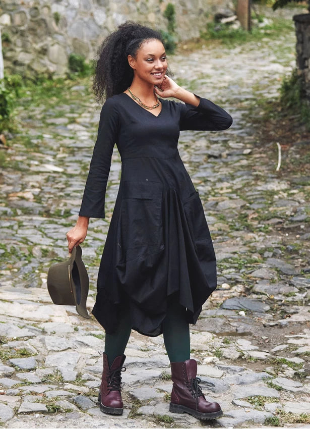 Boho Big Pockets Tie Waist V Neckline Black Dress
