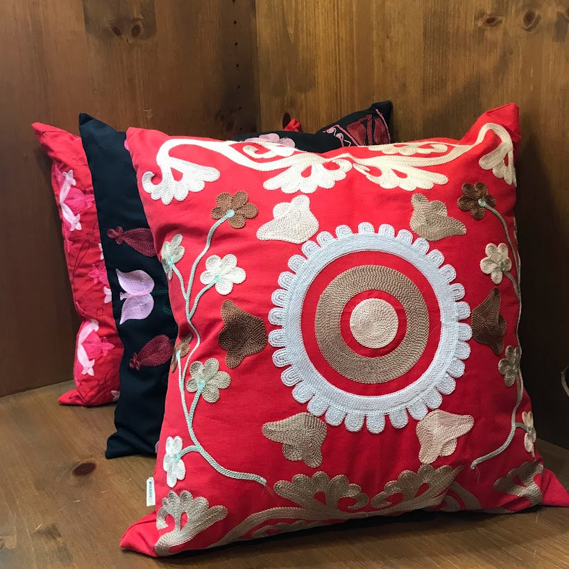 Embroidered Pillowcase with Zipper
