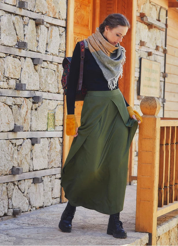 Elastic Waist Long Khaki Slit Skirt