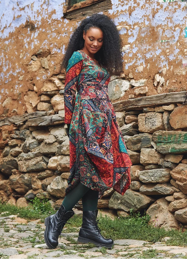 V neck long sleeve dress