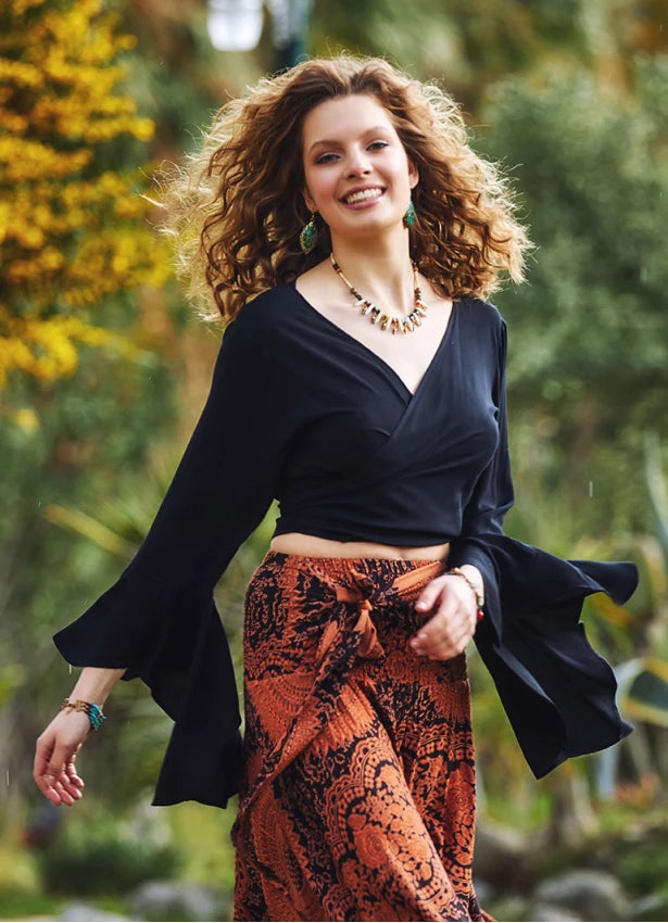 Gypsy Style Bell Sleeve Crop Top - Black