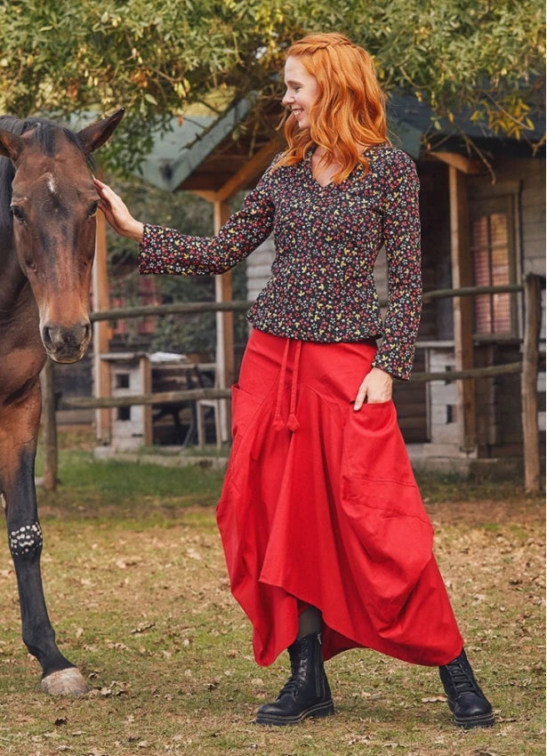 Oversize Pockets Elastic Waist Red Skirt